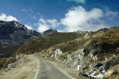 Bum La Pass Trek